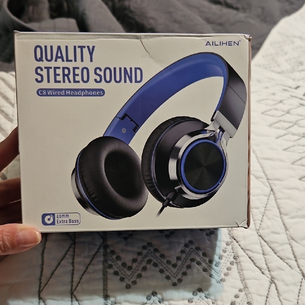 Over-Ear Blue Wired Headphones